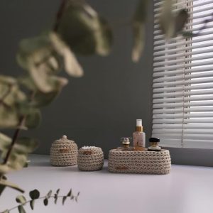 سبد نظم دهنده مدل آرایشی