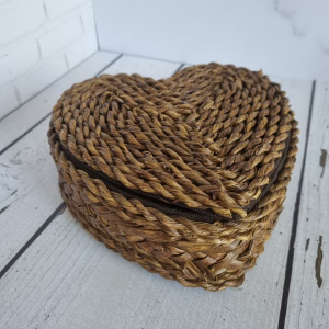 جعبه حصیری مدل قلب