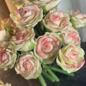 شمع روسی دکوراتیو مدل گل رز