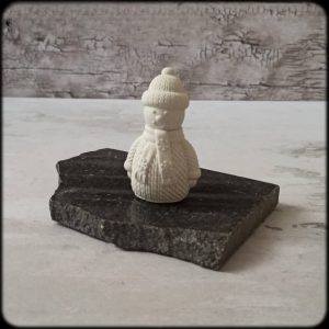 مجسمه سنگ مصنوعی خام مدل آدم برفی