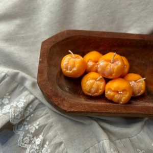 شمع روسی مدل نارنگی نیمه پوست کنده